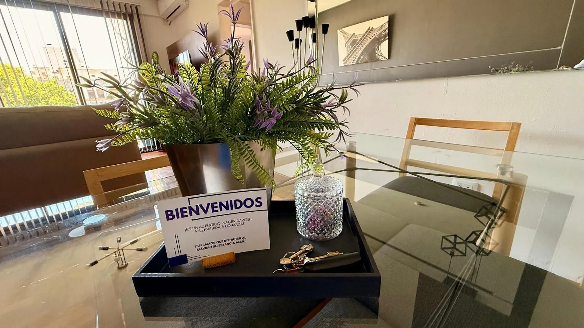 Bonarda - Departamento Con Cochera En Pleno Centro De Mendoza 0*,  Argentina